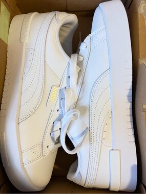 Puma White Court Sneaker Box Label — Women's